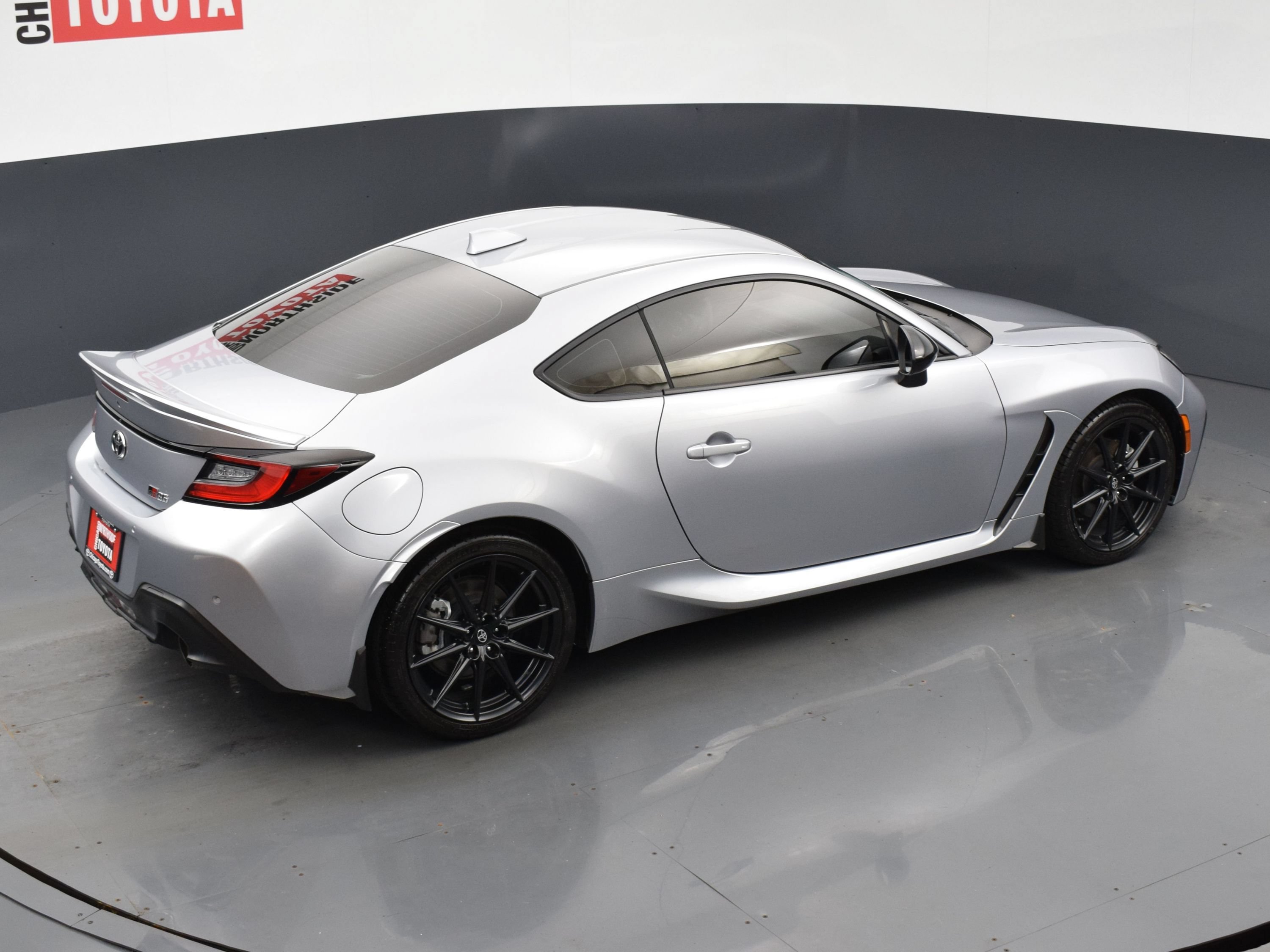 Used 2024 Toyota GR86 Premium RWD image 21
