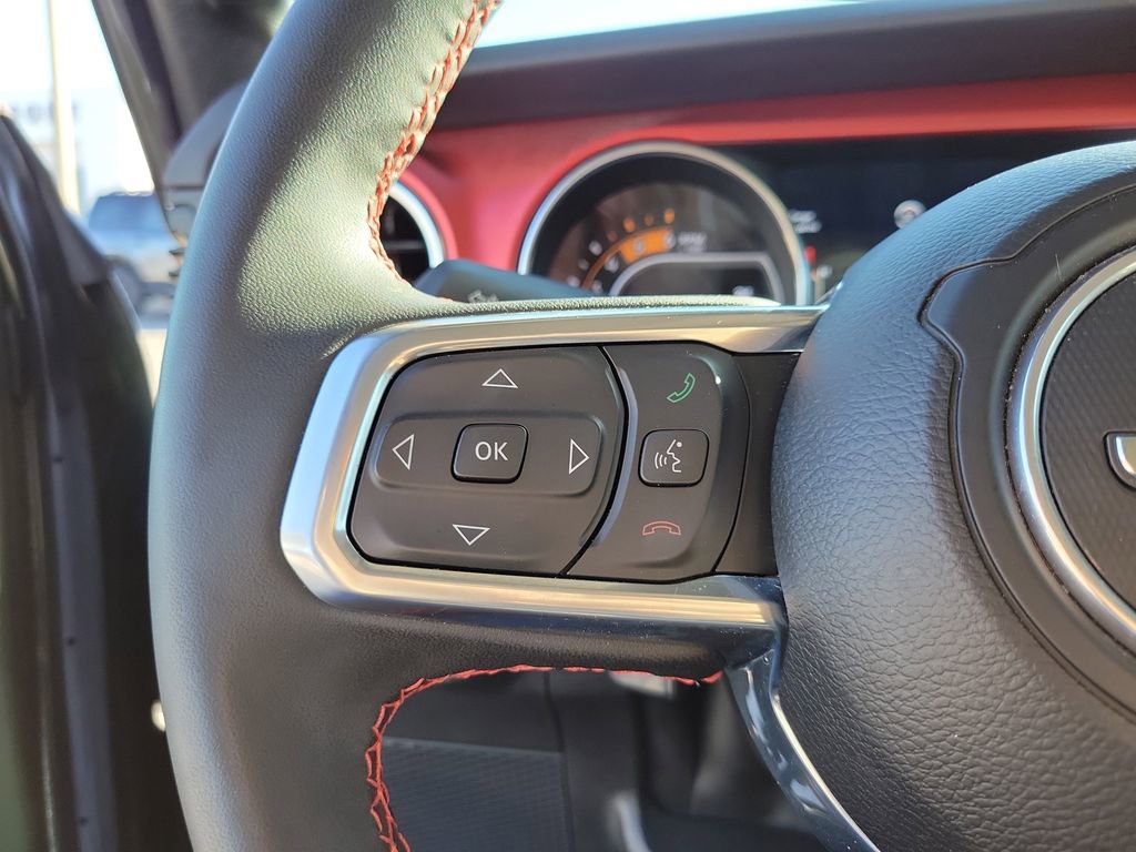 Used 2023 Jeep Gladiator Rubicon image 18