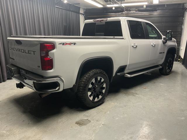 Used 2020 Chevrolet Silverado 2500 LT w/ All Star Edition image 4