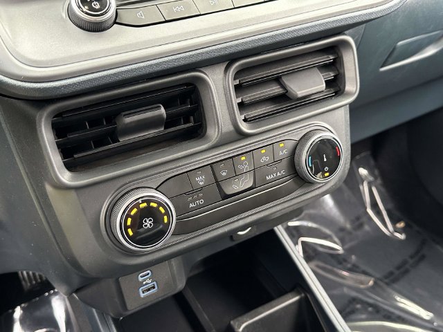 Used 2024 Ford Maverick XL FWD image 6