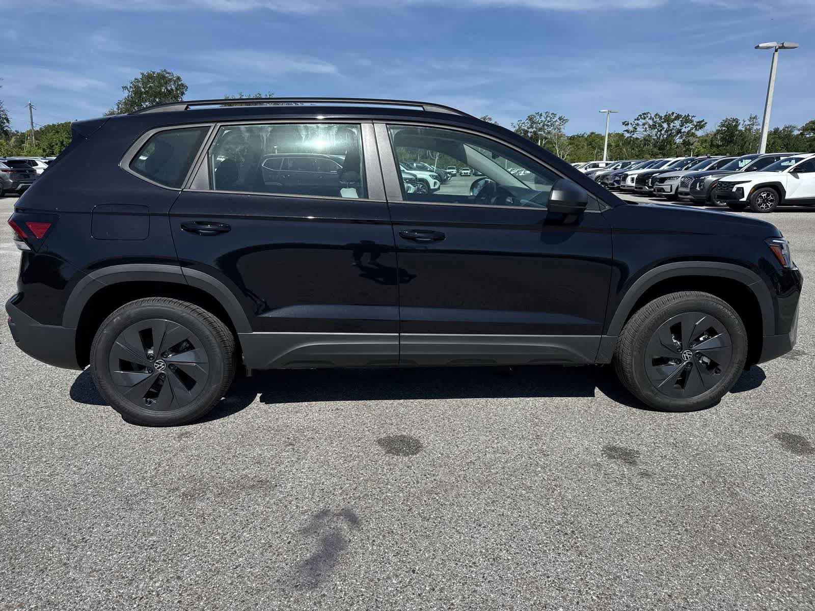 Used 2026 Volkswagen Taos S FWD image 15
