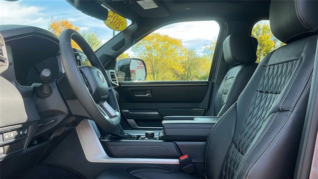 Used 2025 Toyota Sequoia SR5 image 10