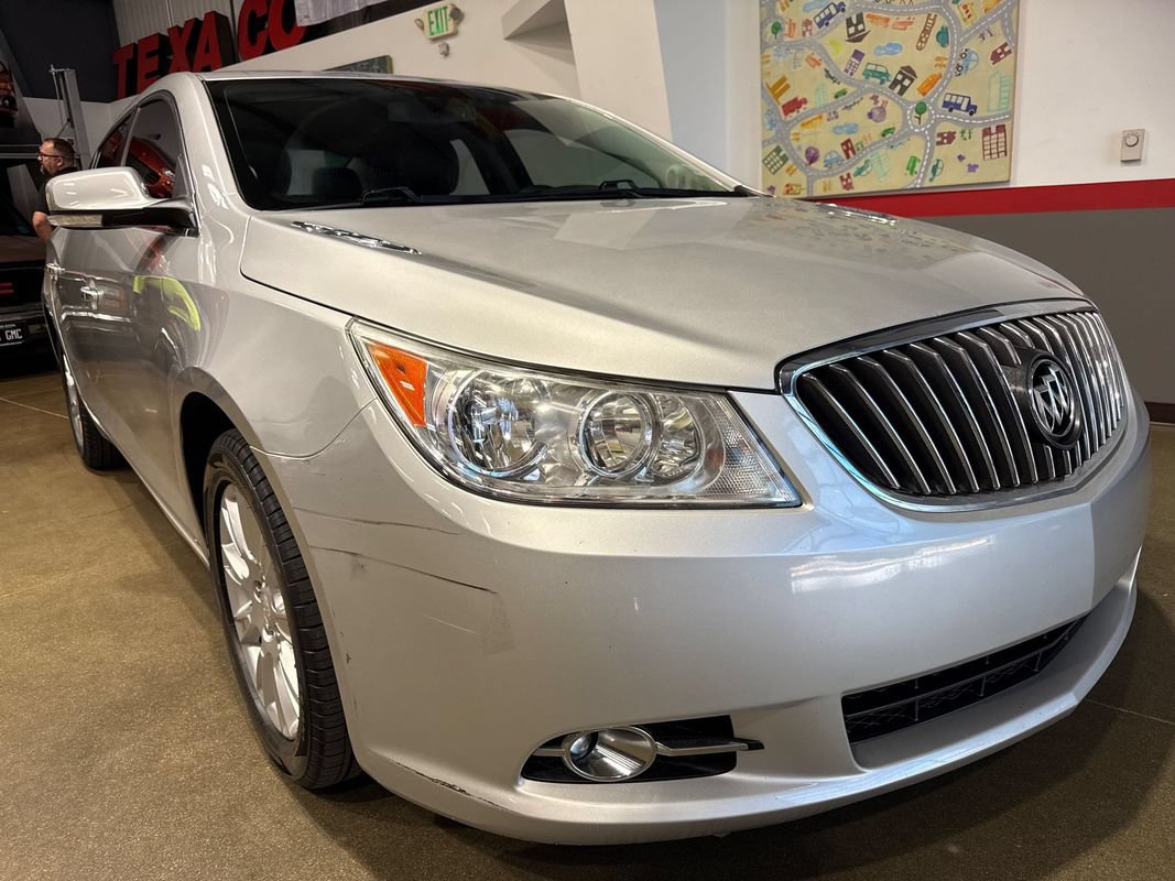 Used 2013 Buick LaCrosse Leather FWD image 59