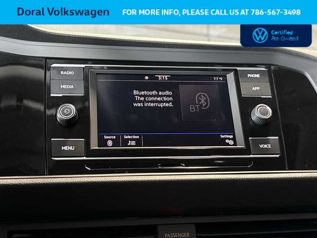 Certified 2024 Volkswagen Jetta SE FWD image 24