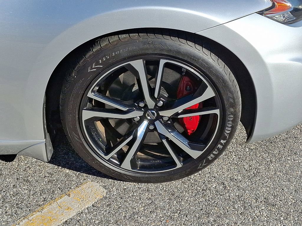 Used 2018 Nissan 370Z Touring Sport image 8