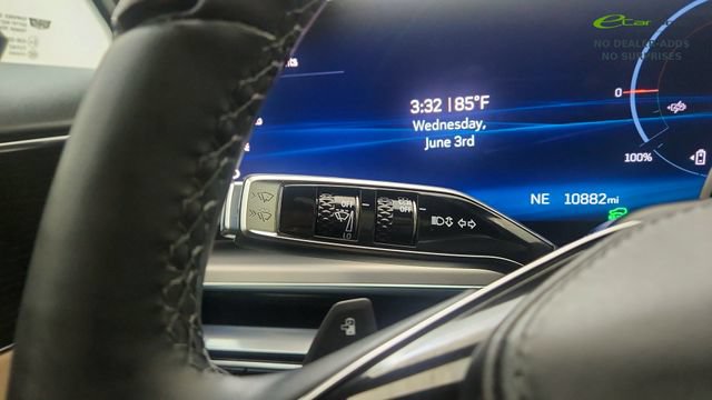 Used 2024 Cadillac Lyriq Luxury w/ Nappa Leather Package RWD image 44