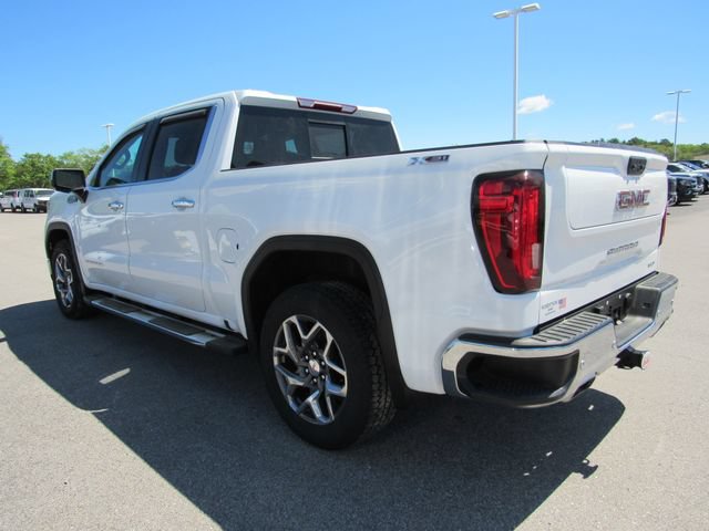 Used 2023 GMC Sierra 1500 SLT w/ SLT Premium Plus Package AWD/4WD image 7