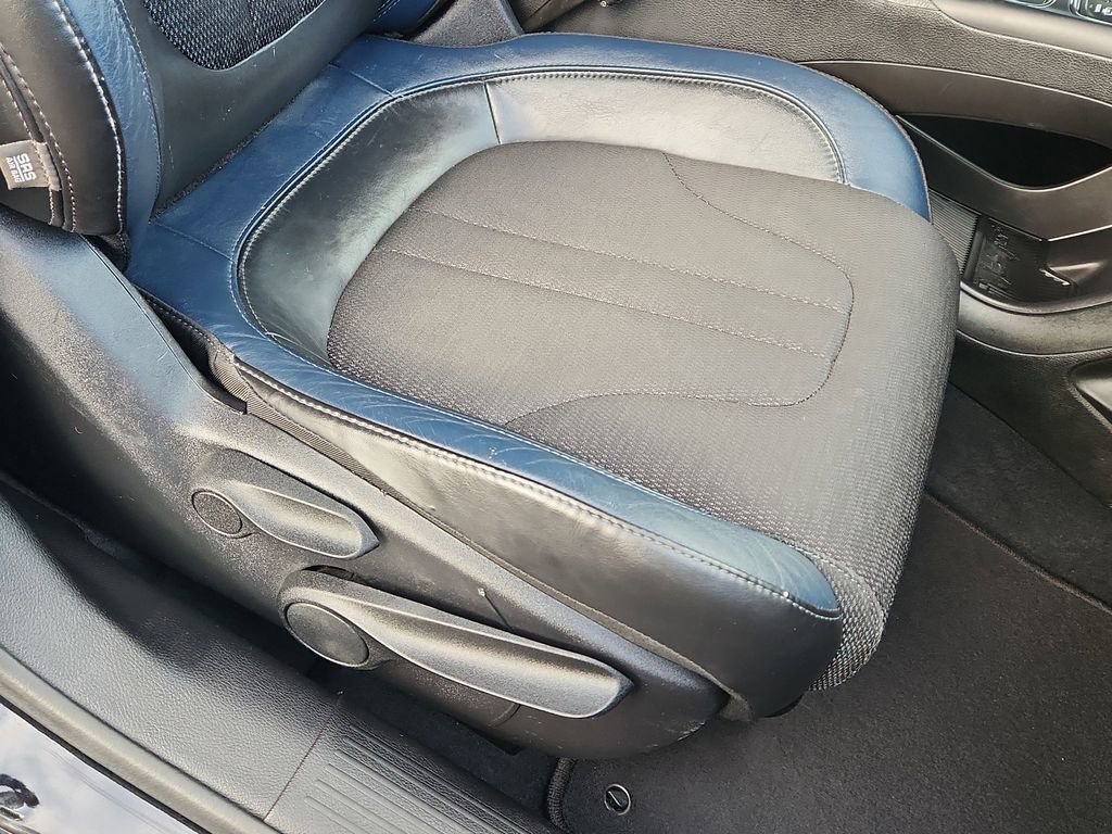 Used 2015 Chrysler 200 S image 13