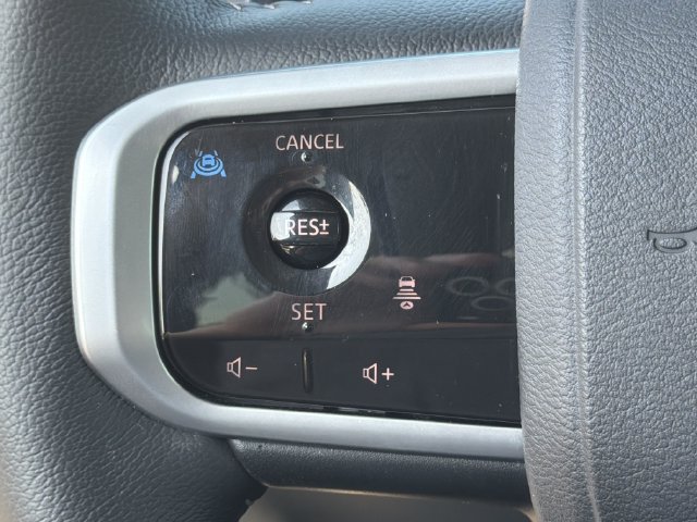 Certified 2025 Nissan Armada SV AWD/4WD image 28