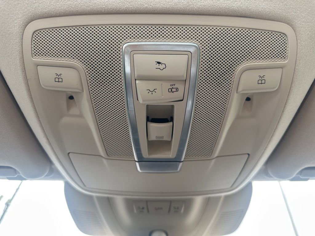 Used 2017 Mercedes-Benz GLS 550 4MATIC image 23