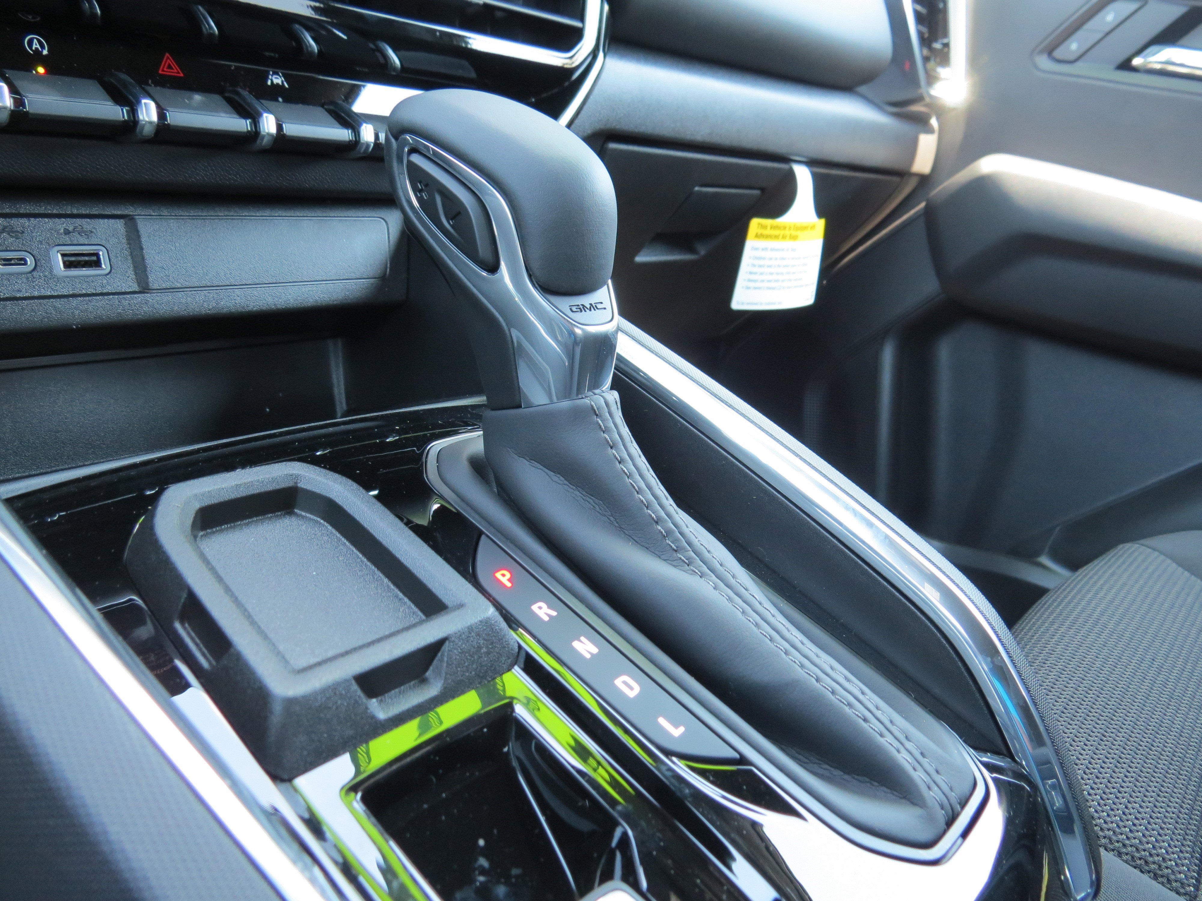 New 2026 GMC Canyon Elevation w/ Convenience Package image 24