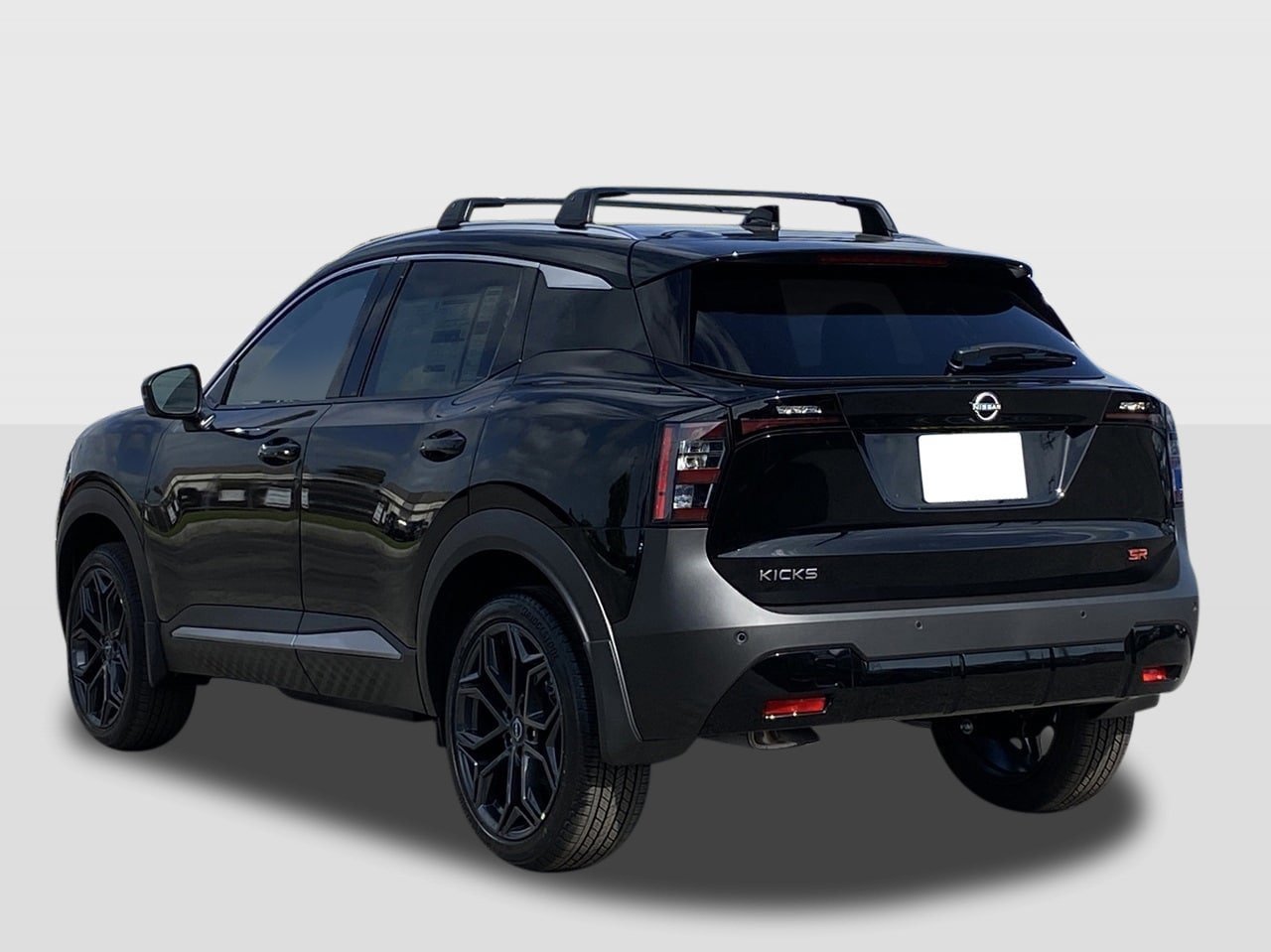 New 2026 Nissan Kicks SR w/ Cold Weather Package FWD image 2