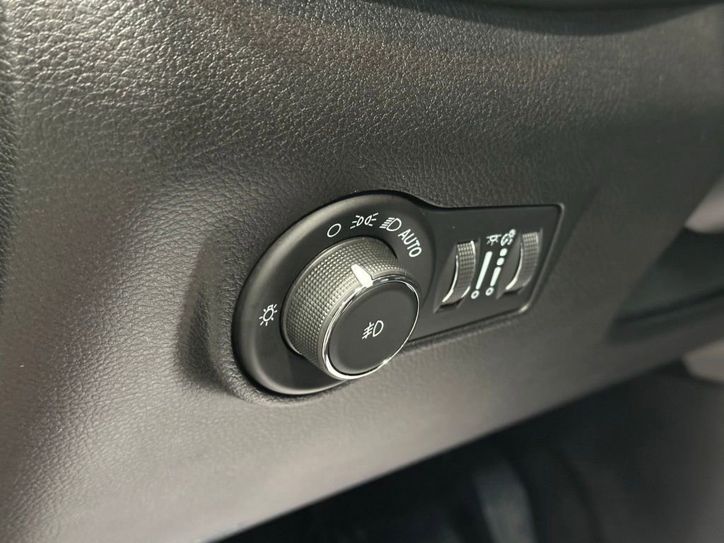 Used 2022 Jeep Compass High Altitude image 14