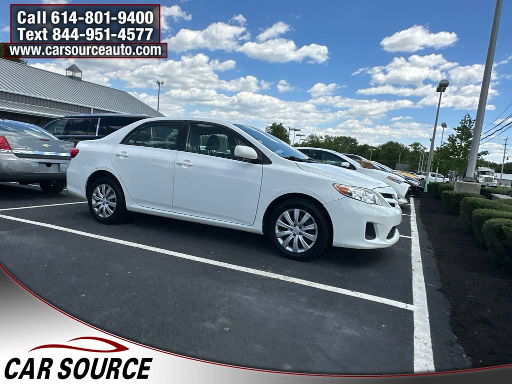 Used 2012 Toyota Corolla LE FWD image 3