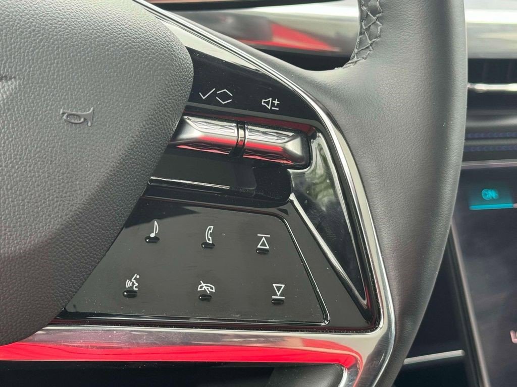 Certified 2025 Cadillac Escalade IQ Luxury 1 image 20