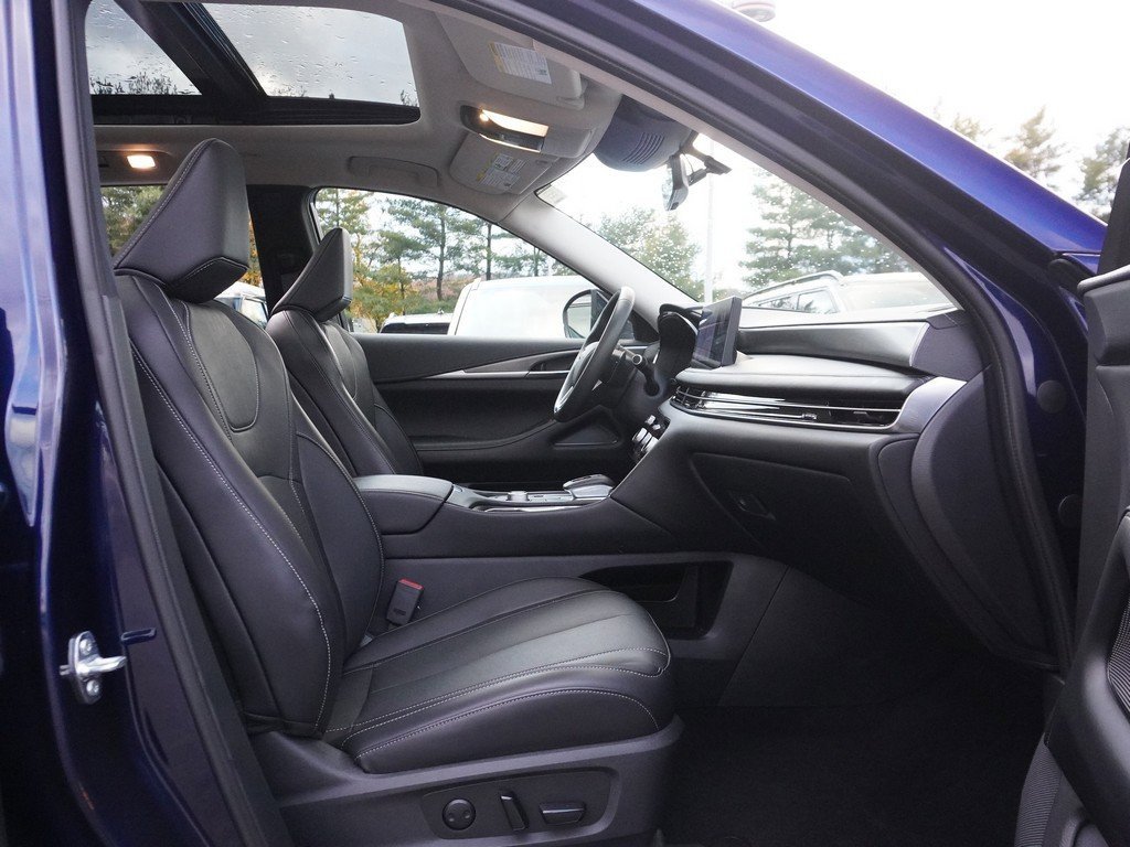 Used 2025 INFINITI QX60 Luxe image 35