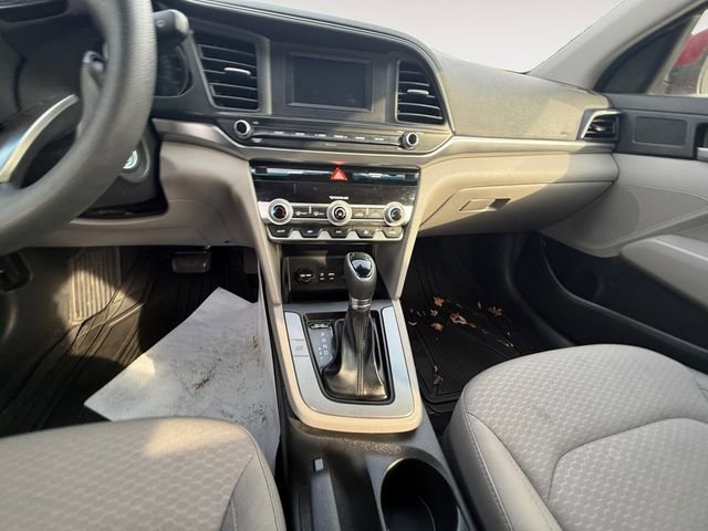 Used 2020 Hyundai Elantra SE w/ Cargo Package (C1) FWD image 12