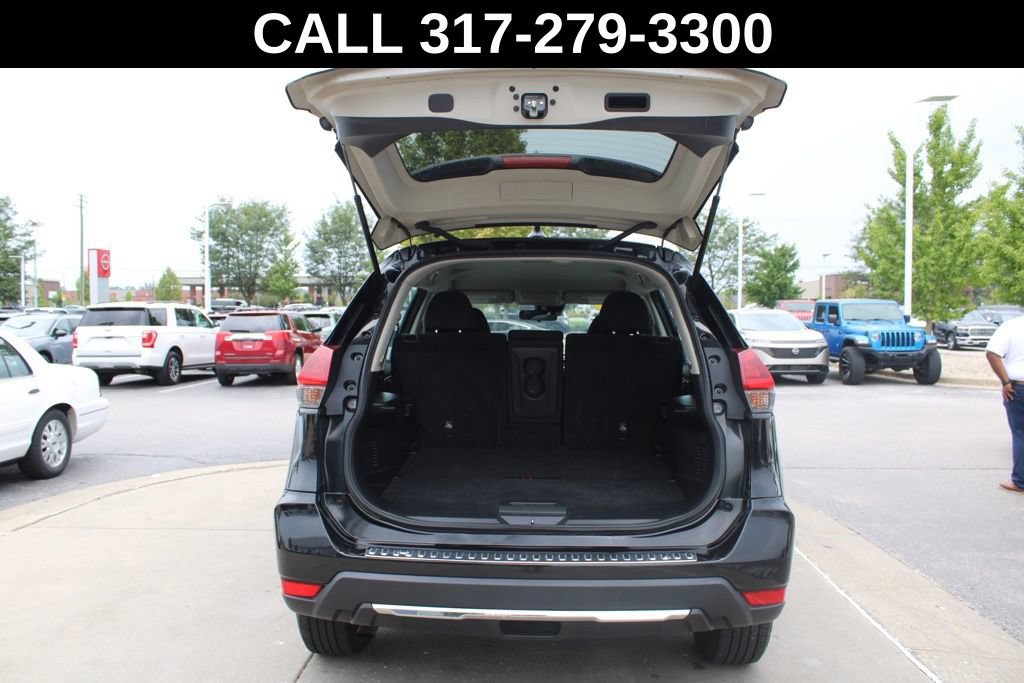 Used 2019 Nissan Rogue S AWD/4WD image 10