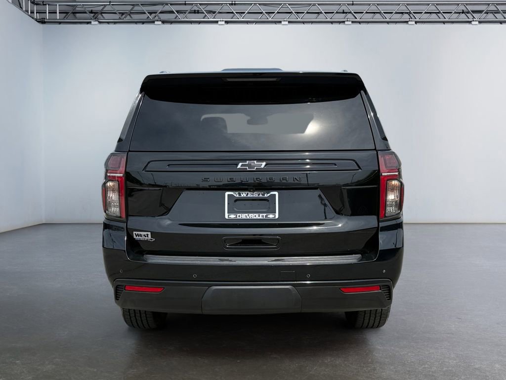 Used 2023 Chevrolet Suburban Z71 w/ Off-Road Capability Package AWD/4WD image 4