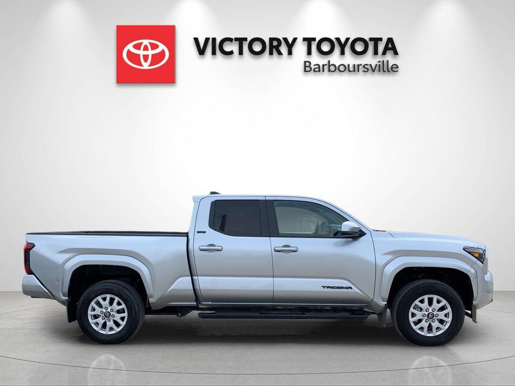 Used 2024 Toyota Tacoma SR5 RWD image 6