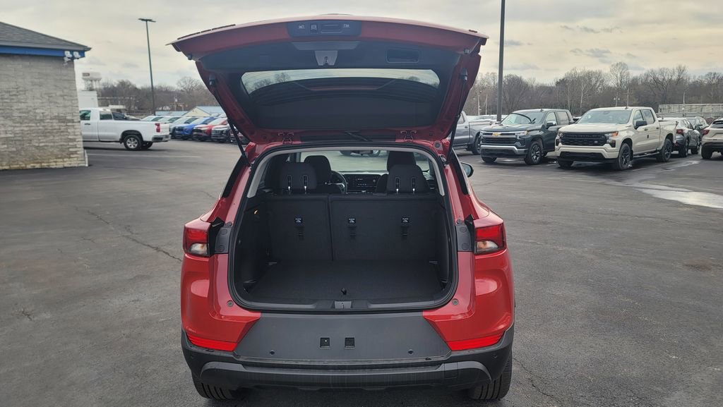 New 2026 Chevrolet TrailBlazer LT w/ Midnight Edition image 11