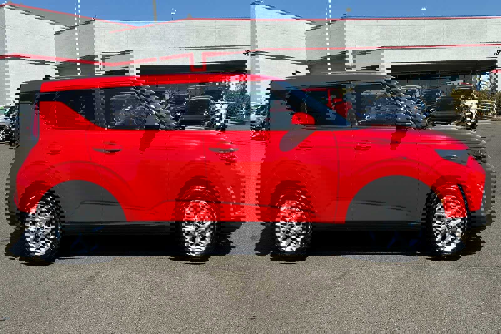 Used 2024 Kia Soul LX w/ Option Group 015 image 6