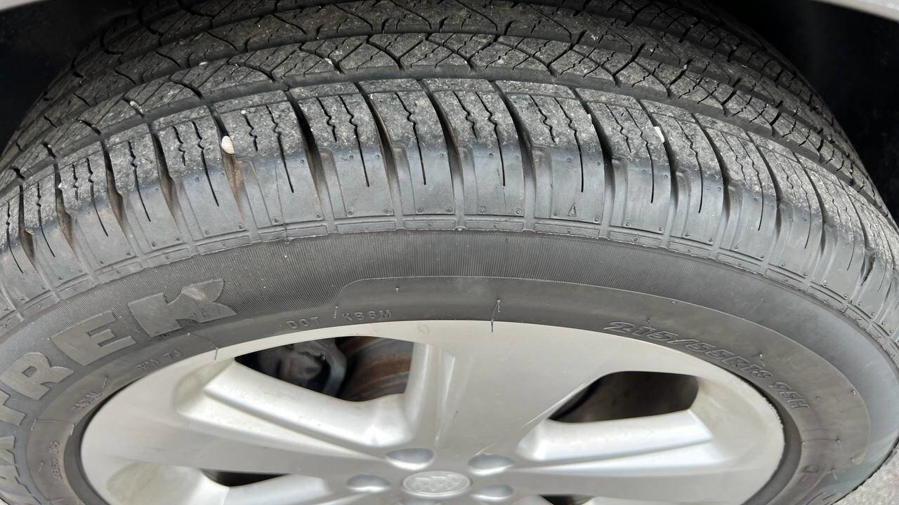 Used 2015 Buick Encore FWD image 37