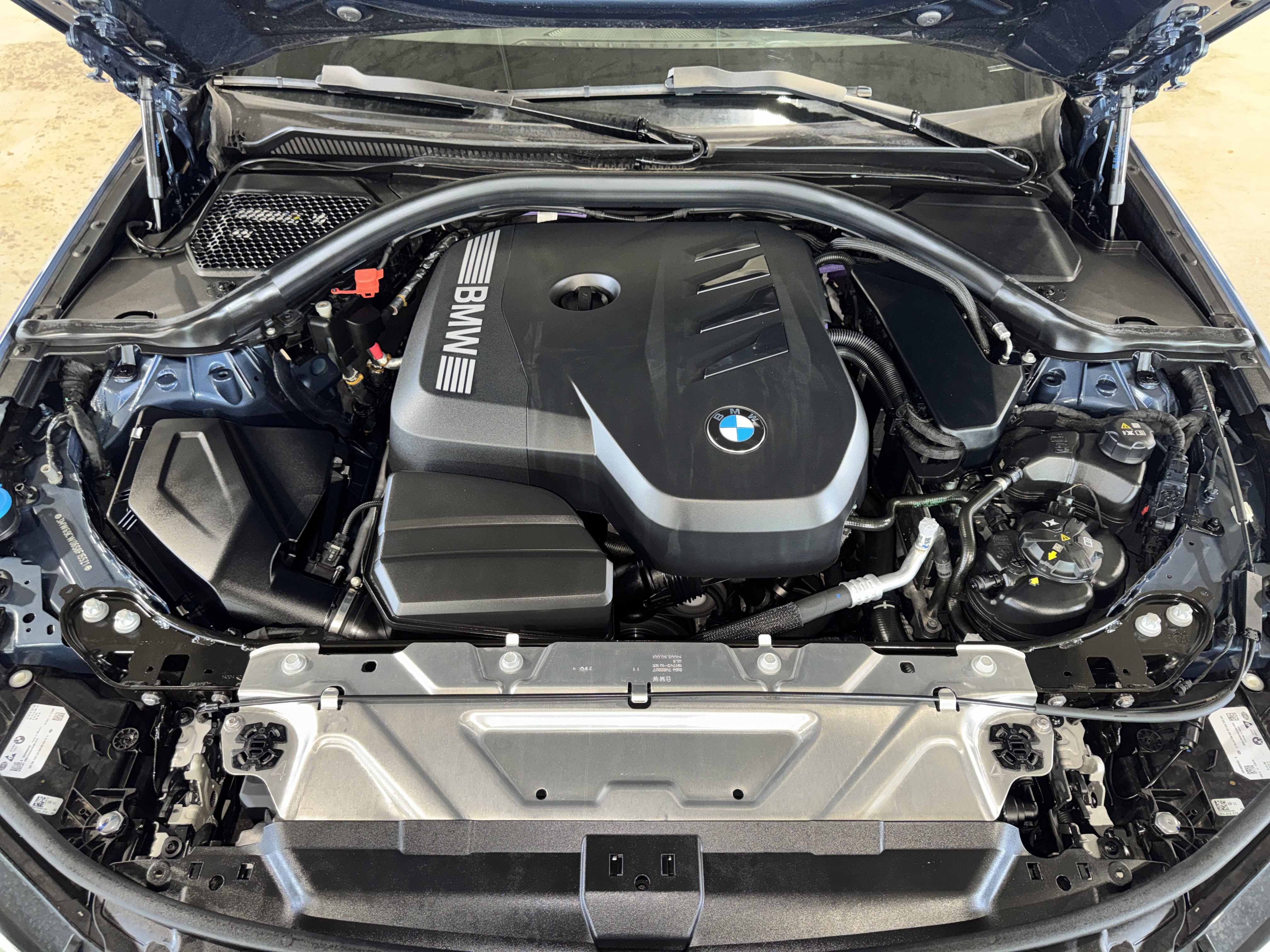 Used 2025 BMW 330i Sedan RWD image 35