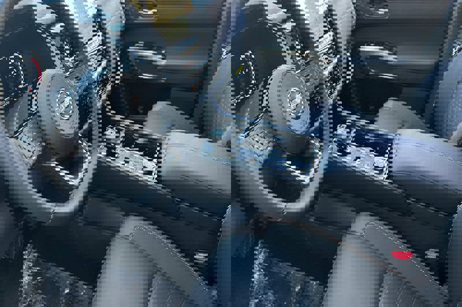 New 2025 Nissan Pathfinder Platinum image 12