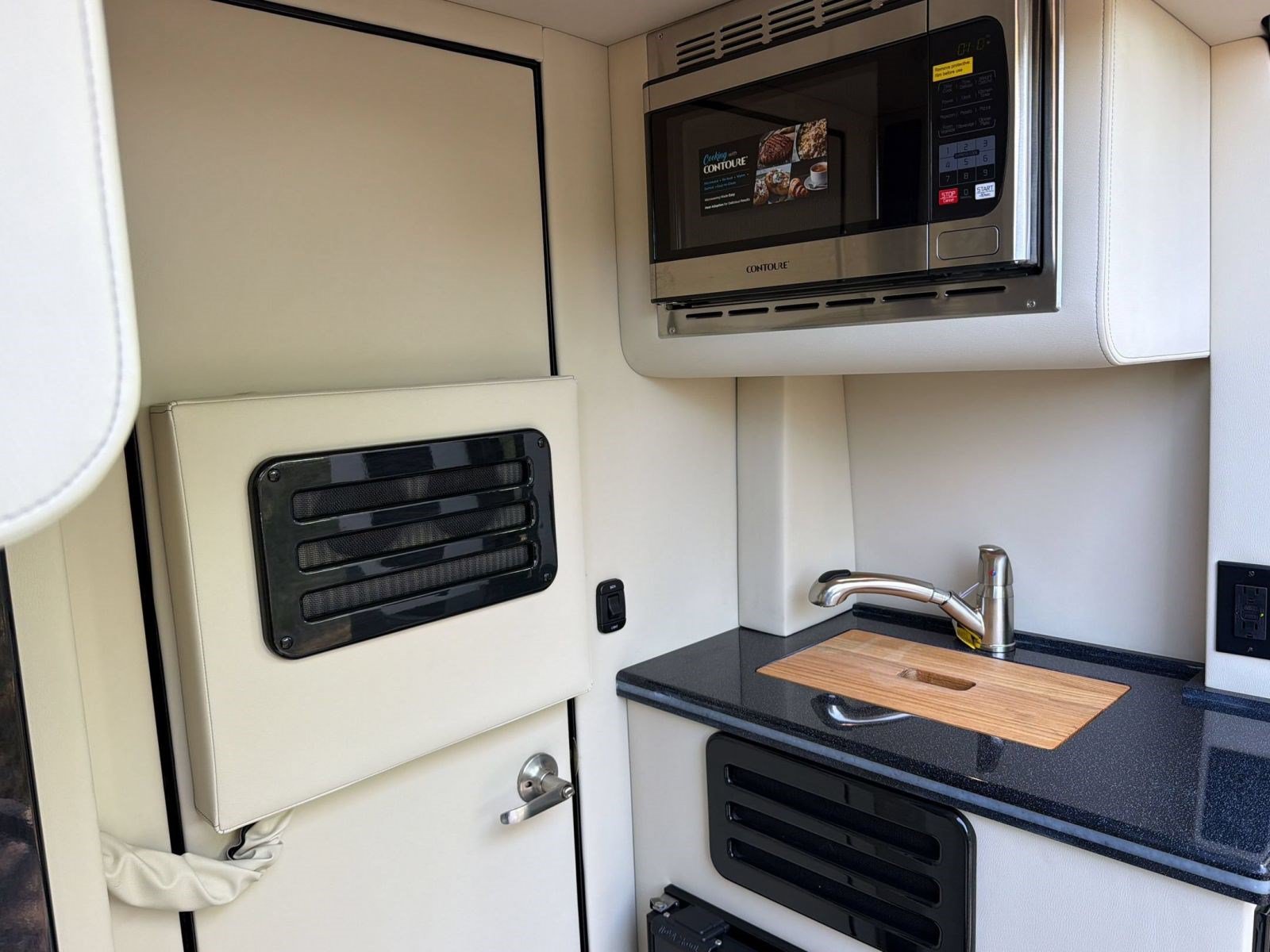 Used 2026 Mercedes-Benz Sprinter 3500 image 44