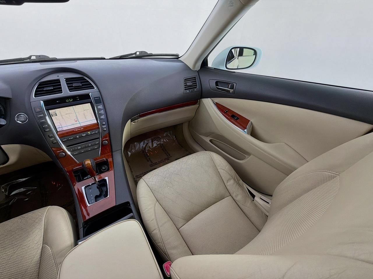 Used 2011 Lexus ES 350 FWD image 12