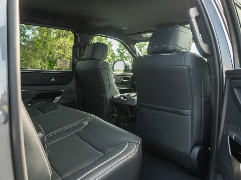 New 2026 Toyota Tundra Limited w/ Power Package AWD/4WD image 16