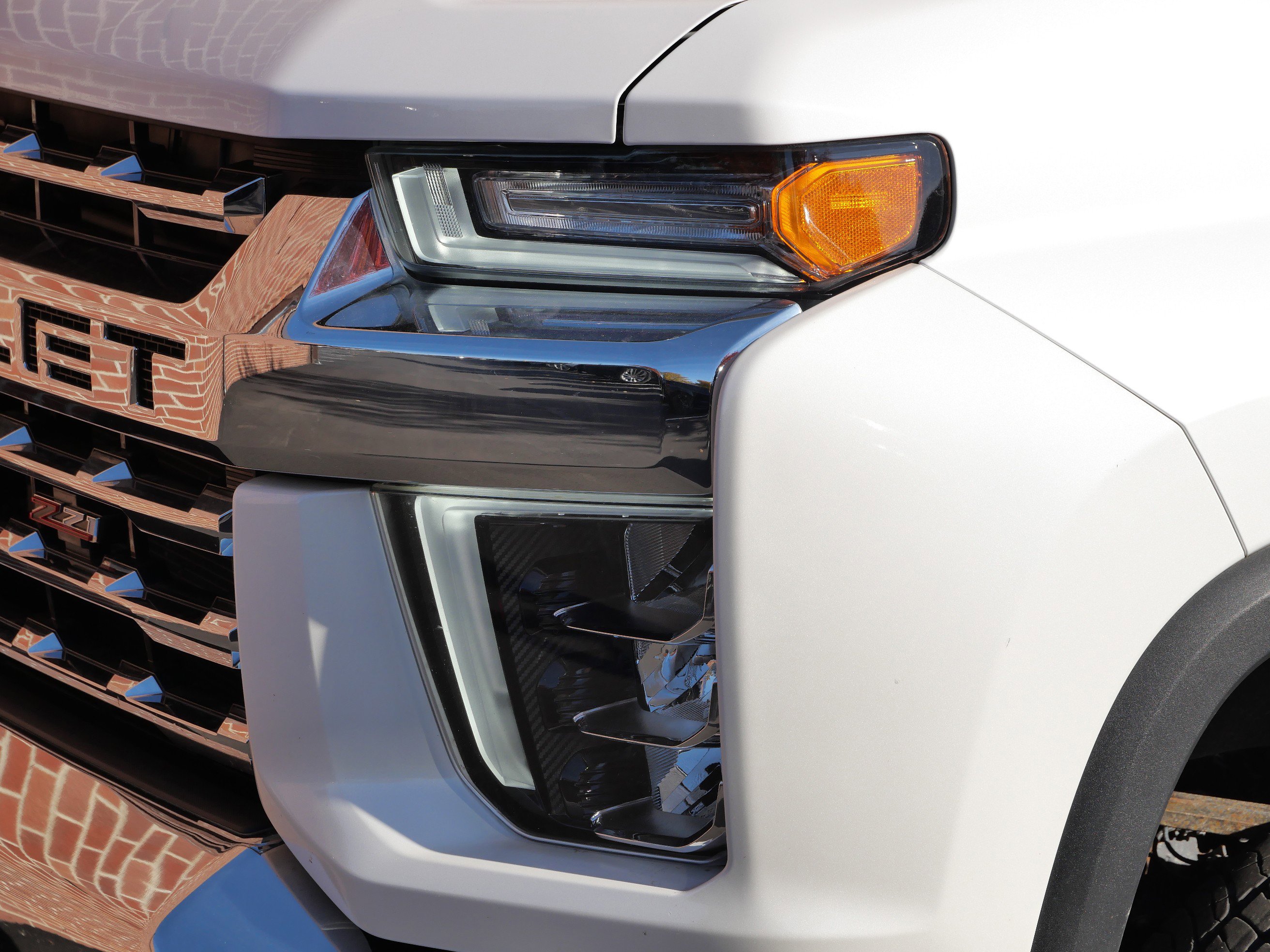 Used 2023 Chevrolet Silverado 2500 LTZ w/ LTZ Convenience Package image 5