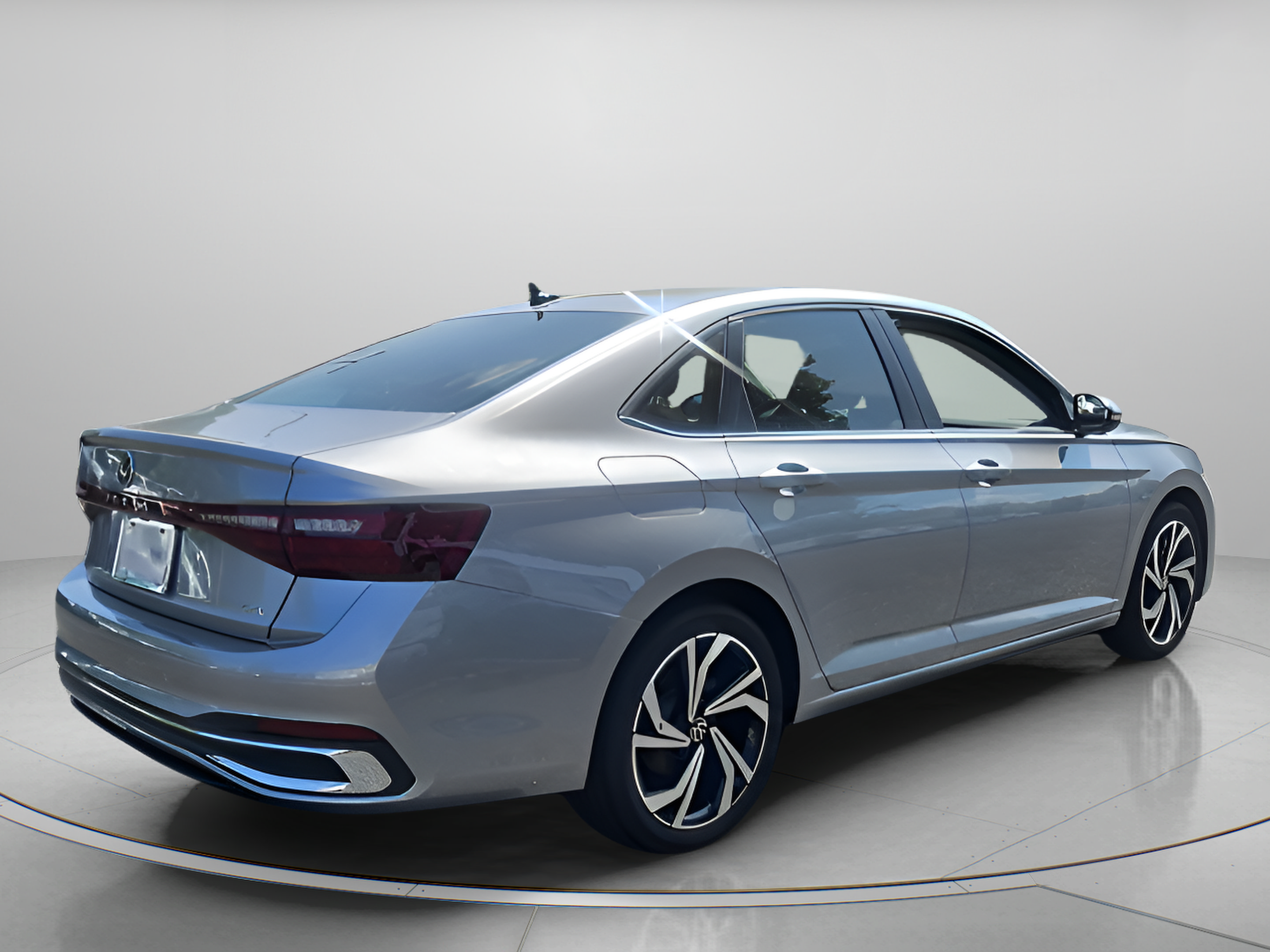 Used 2025 Volkswagen Jetta SEL FWD image 5