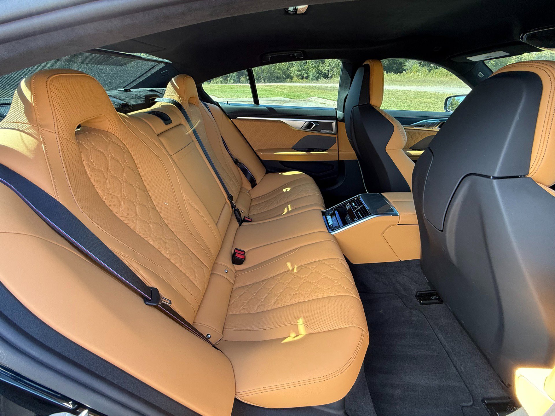 Used 2025 BMW M8 Competition image 25