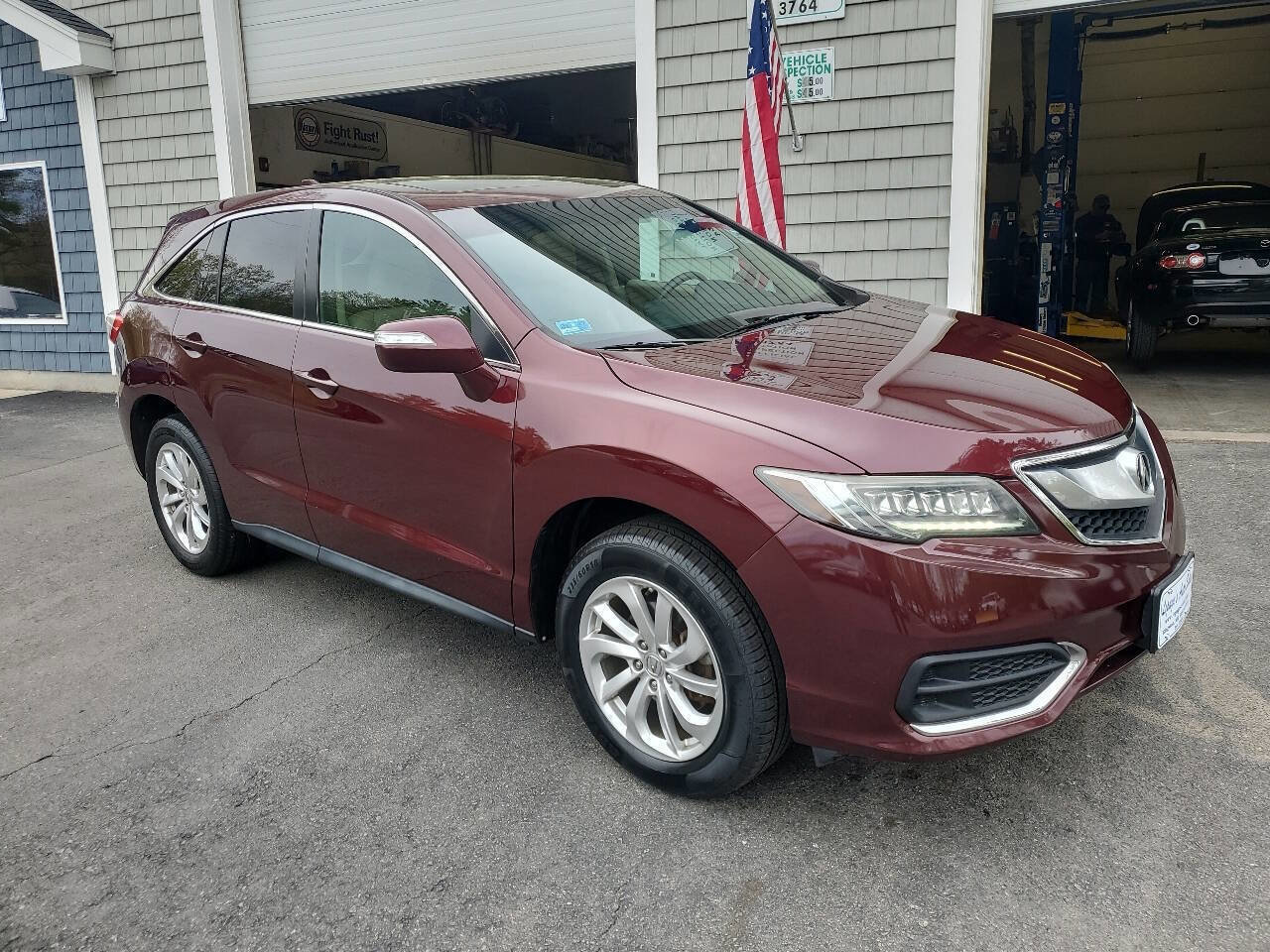 Used 2016 Acura RDX AWD image 2