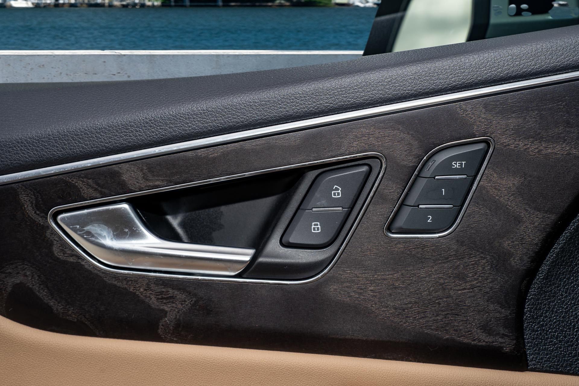 Used 2023 Audi Q8 Premium Plus w/ Premium Plus Package image 34