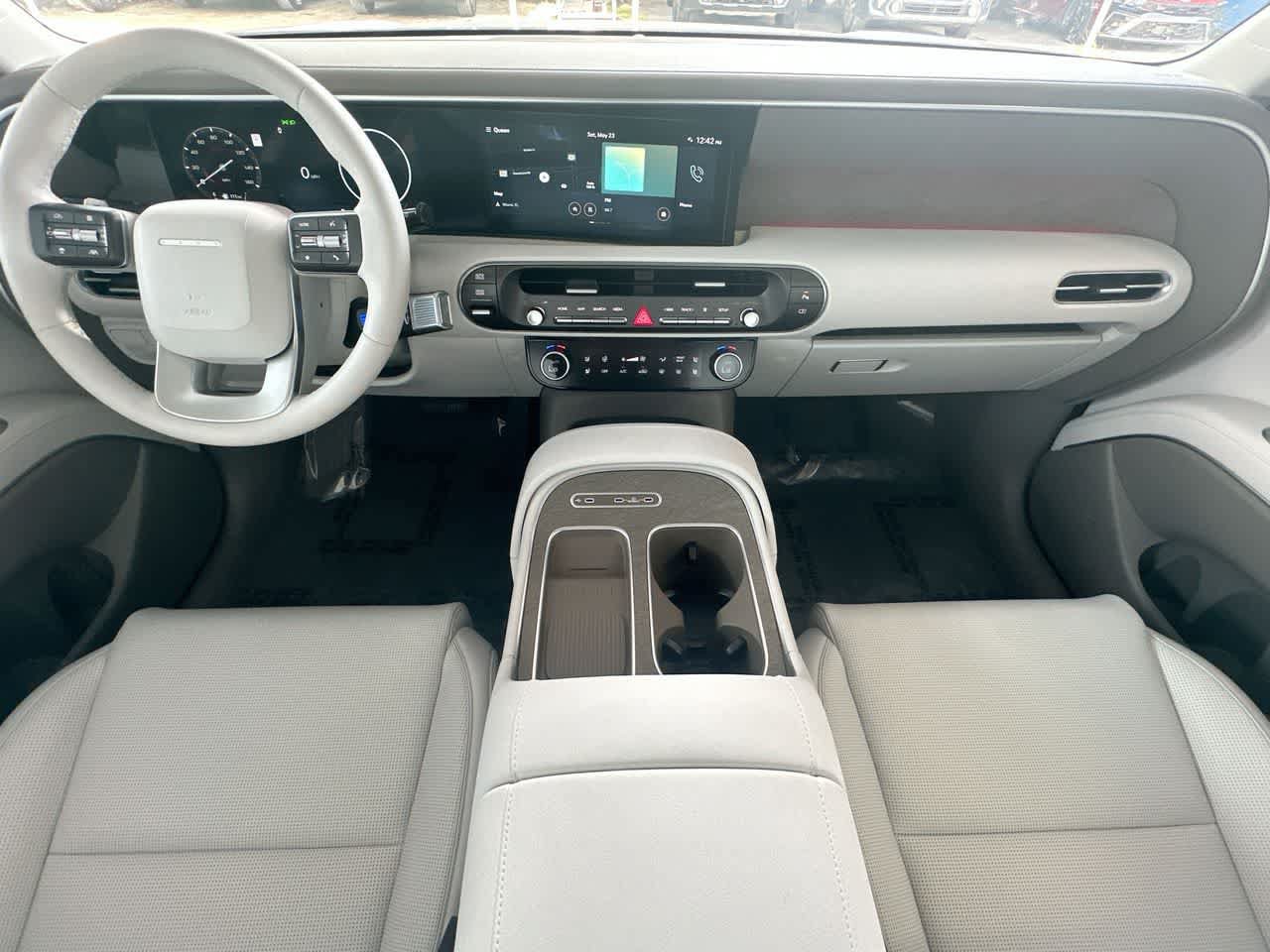 Used 2026 Hyundai Palisade SEL FWD image 24