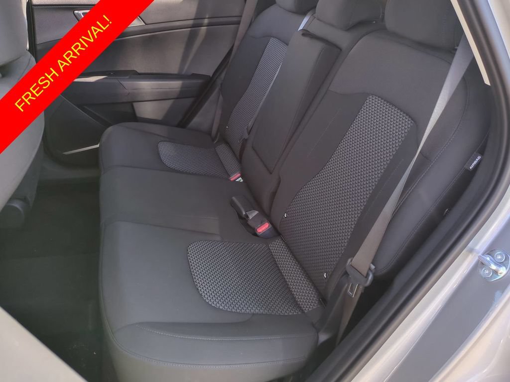 Used 2025 Kia Sportage LX AWD/4WD image 23