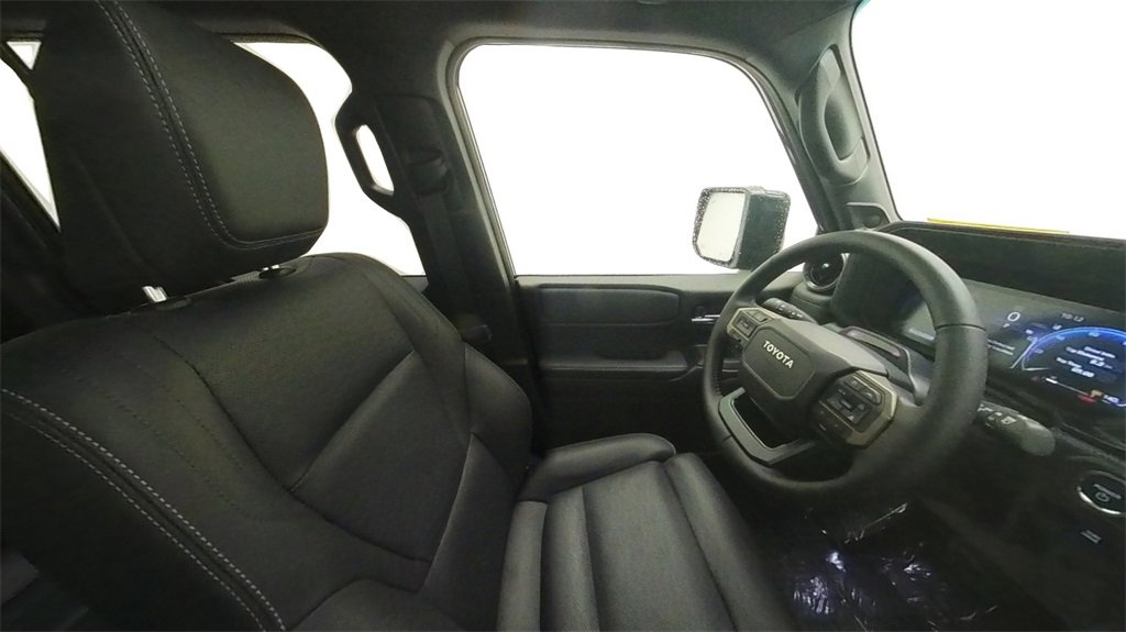Used 2025 Toyota Land Cruiser image 29