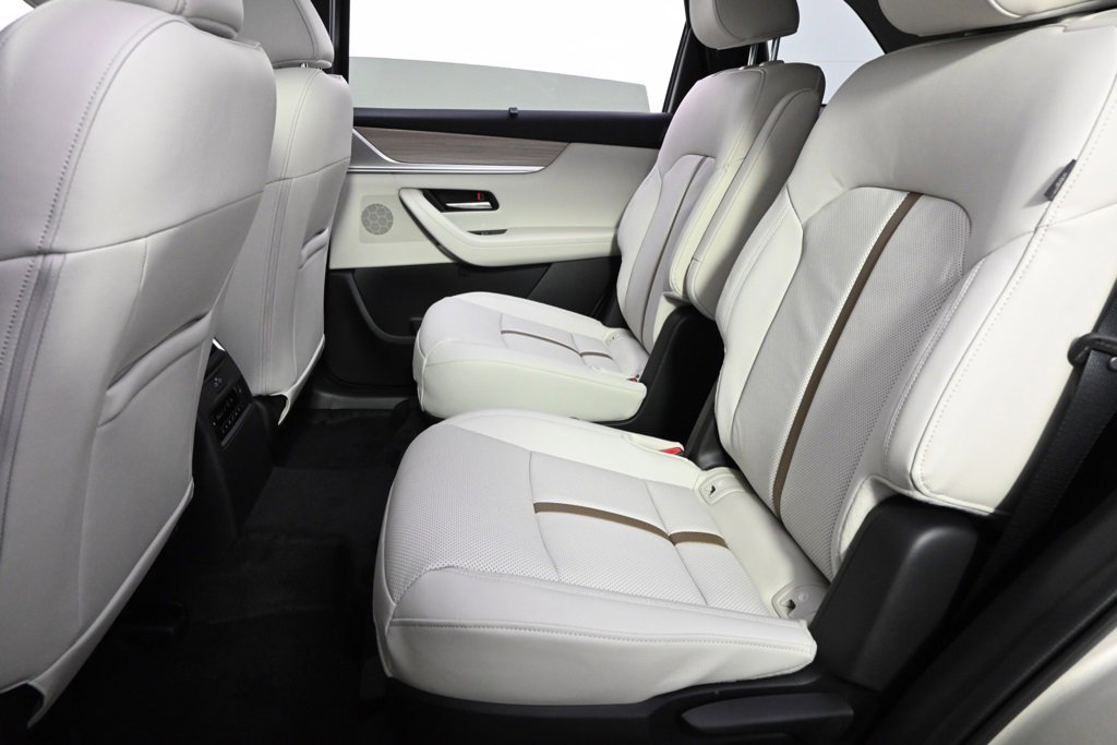 New 2026 MAZDA CX-90 Plug-In Hybrid w/ Premium Plus image 22