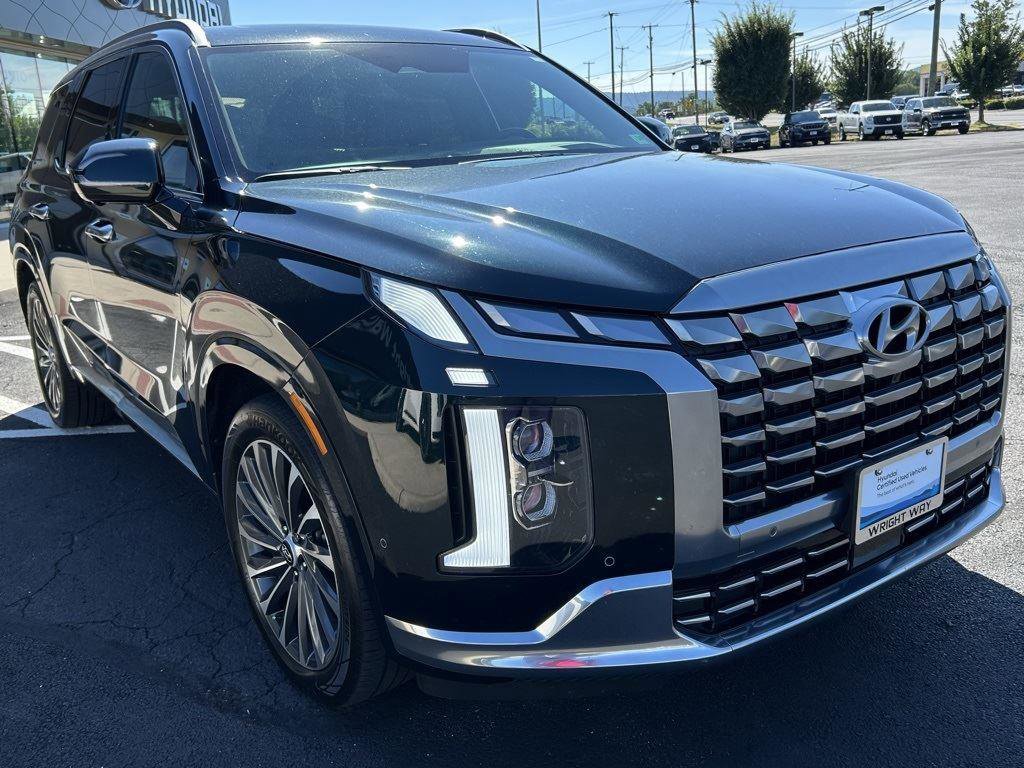 Used 2025 Hyundai Palisade Calligraphy image 10