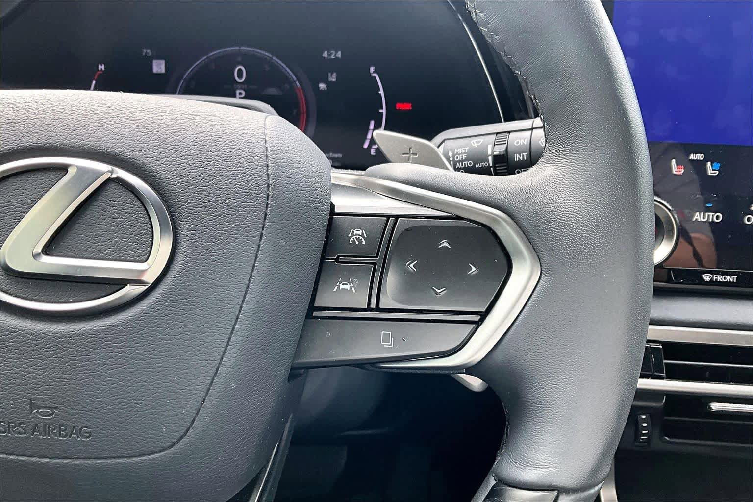 Used 2024 Lexus RX 350 Premium Plus w/ Convenience Package FWD image 24