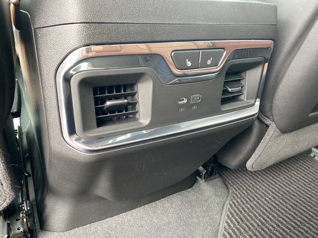 Used 2024 GMC Sierra 3500 Denali Ultimate AWD/4WD image 22