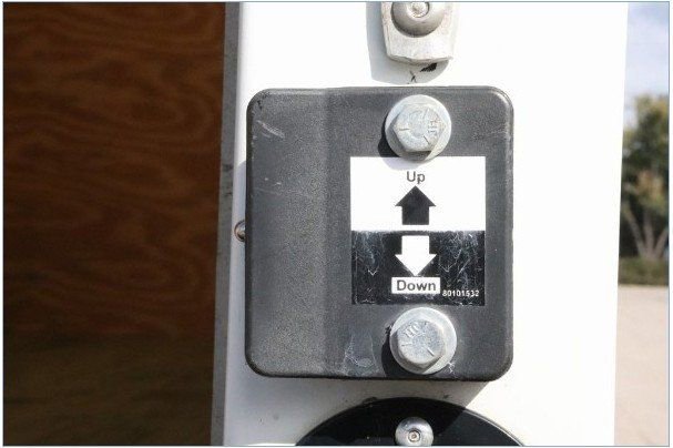 Used 2023 Chevrolet Low Cab Forward 5500XD image 2