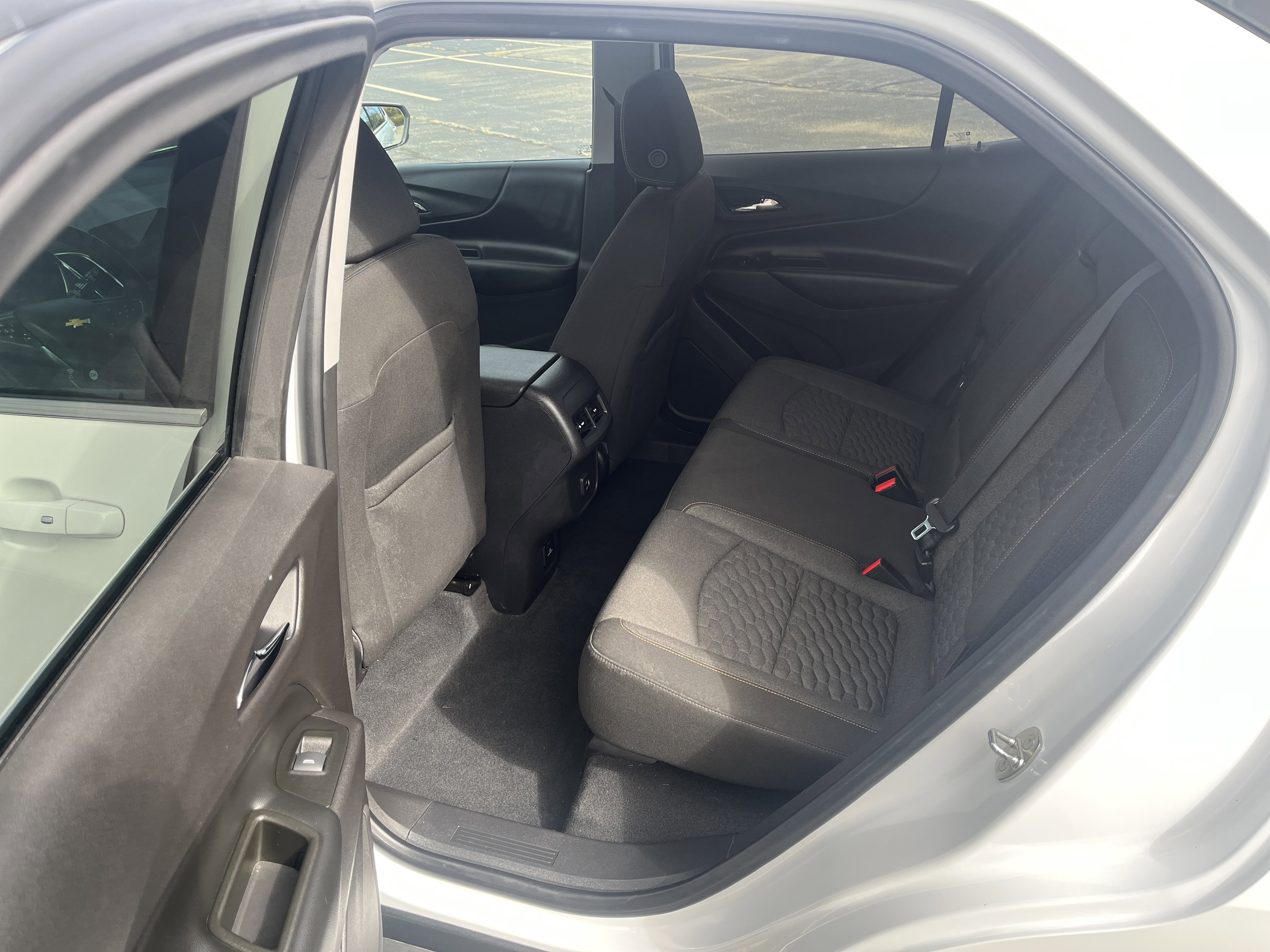 Used 2020 Chevrolet Equinox LT image 14