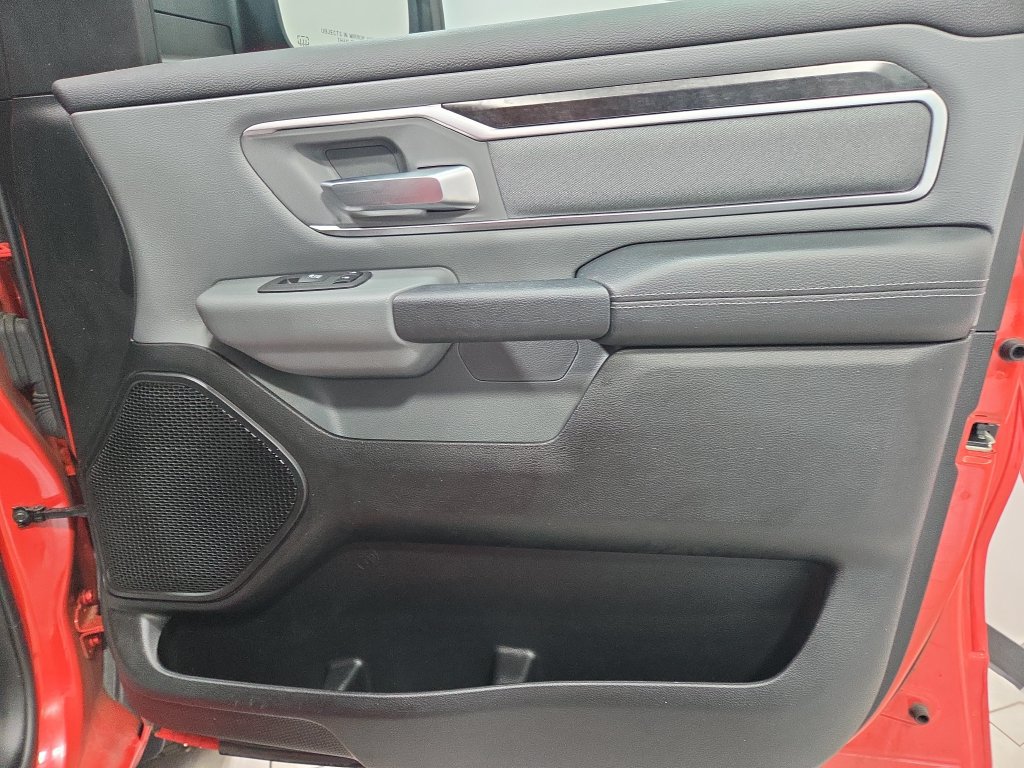 Used 2020 RAM 1500 Big Horn AWD/4WD image 19
