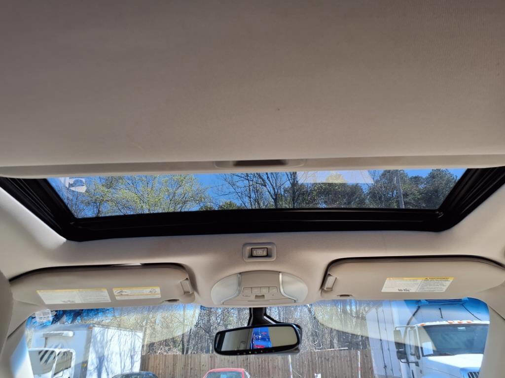 Used 2016 INFINITI QX60 FWD Hybrid image 16