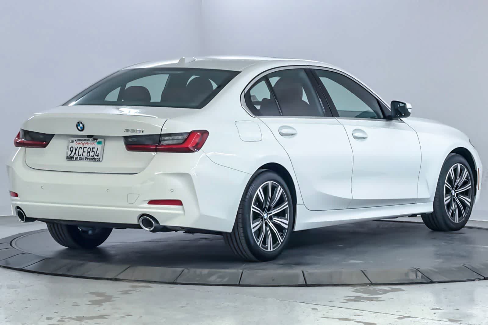 Used 2026 BMW 330i Sedan RWD image 2