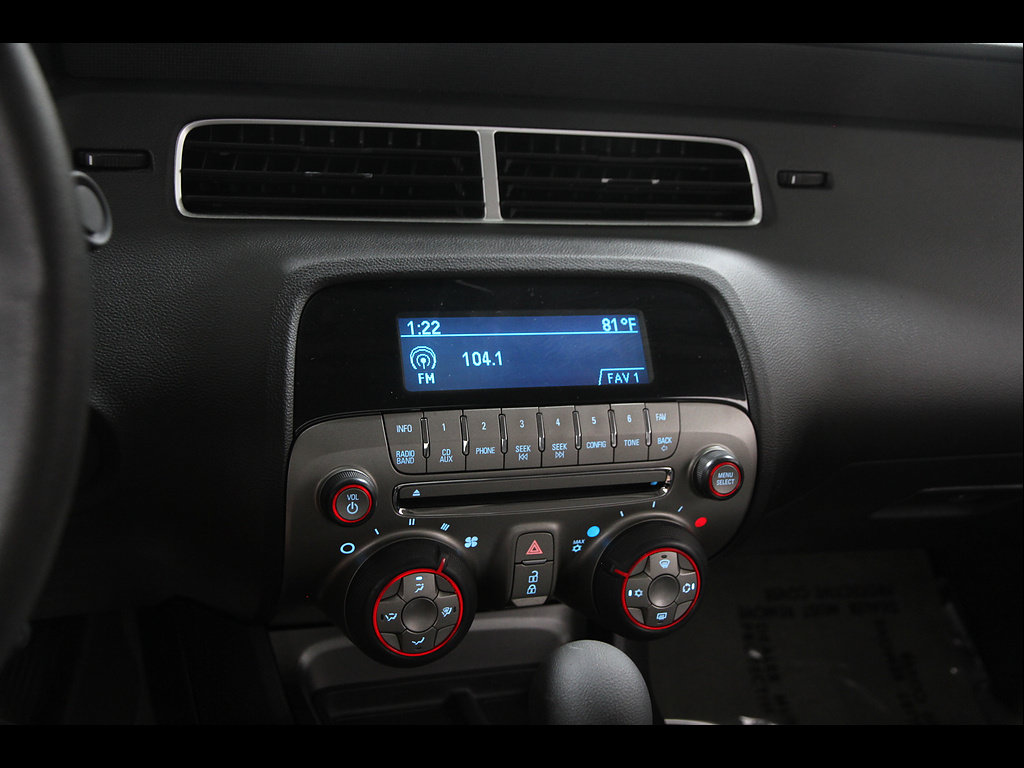 Used 2010 Chevrolet Camaro LT w/ RS Package RWD image 8